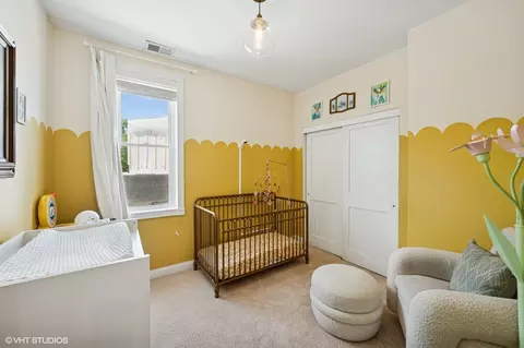 Bedroom - 3067 N Gresham Ave, Chicago, IL 60618 photo 2 of 3