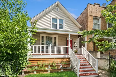 3067 N Gresham Ave, Chicago, IL 60618