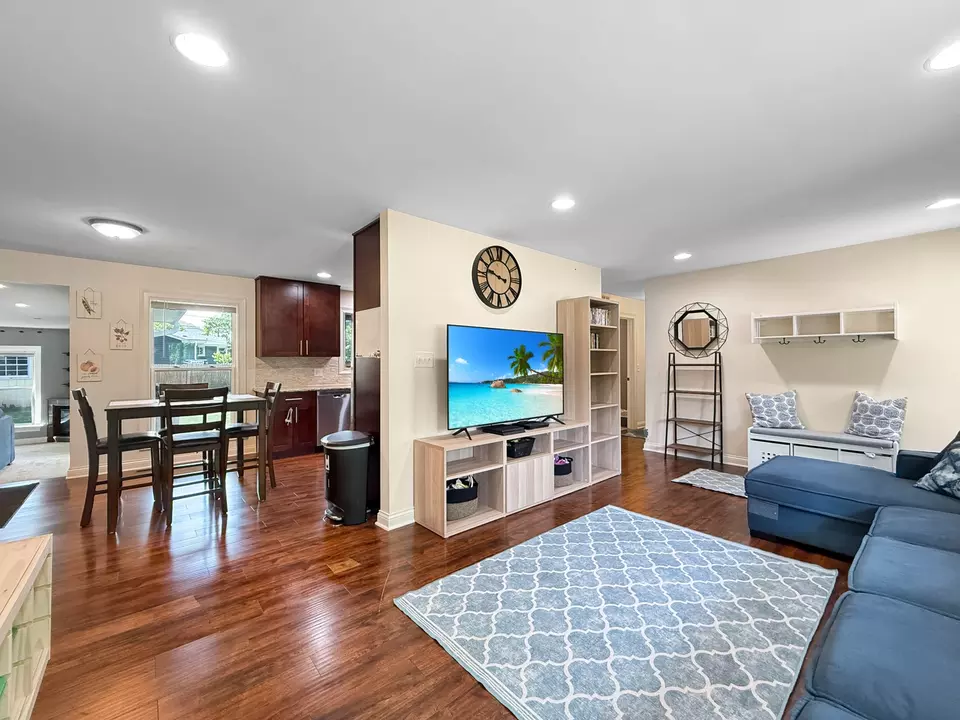 328 Thunderbird Trl Carol Stream - 12417002 0 Q73raB R.webp