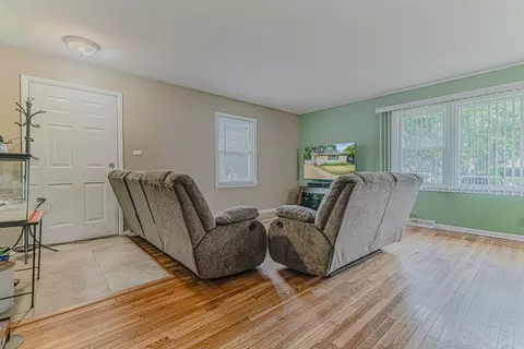 Other - 374 Heine Ave, Elgin, IL 60123 photo 1 of 8