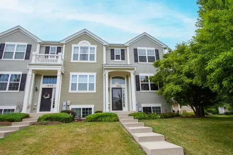 1670 Windward Dr, Pingree Grove, IL 60140