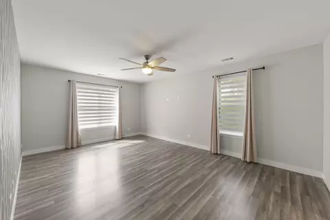 Other - 992 Langtry Ct #D, Elgin, IL 60120 photo 4 of 6