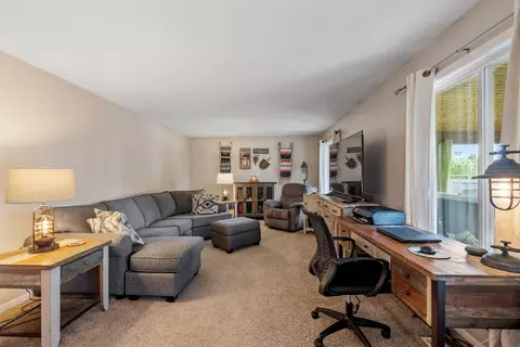 Living - 2706 Steamboat Cir, Plainfield, IL 60586 photo 1 of 2