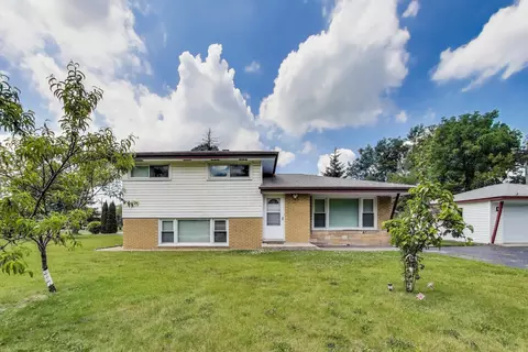 7734 Linden Ave, Darien, IL 60561