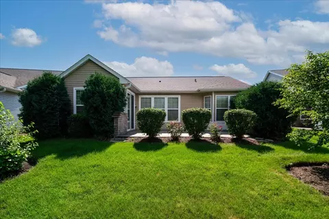 Exterior - 630 Pleasant Dr, Shorewood, IL 60404 photo 3 of 3