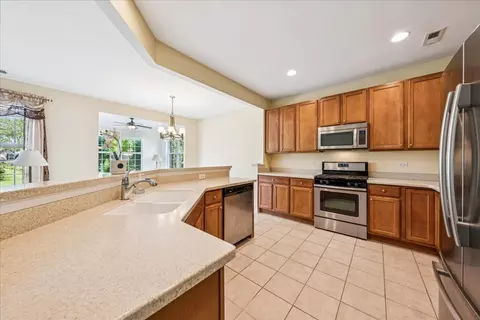 Kitchen - 630 Pleasant Dr, Shorewood, IL 60404 photo 2 of 4