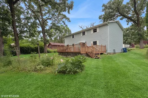Exterior - 36269 N Eagle Ct, Ingleside, IL 60041 photo 1 of 2