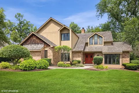 11522 Ridgewood Ln, Burr Ridge, IL 60527