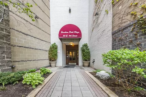 40 E 9th St #903, Chicago, IL 60605
