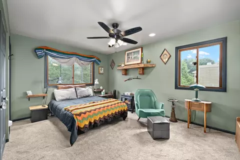 Bedroom - 724 Cimarron Dr, Cary, IL 60013 photo 2 of 3