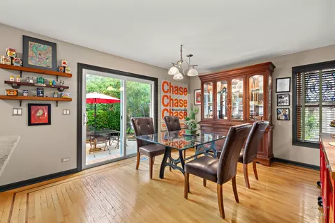 Dining - 724 Cimarron Dr, Cary, IL 60013 photo 1 of 2