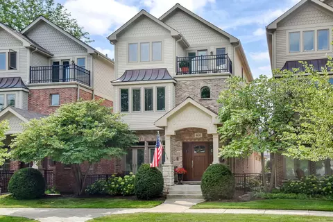 408 W Seminary Ave, Wheaton, IL 60187