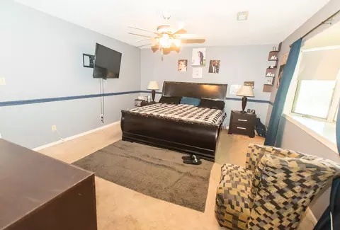 Bedroom - 501 Heather Ln, Dixon, IL 61021 photo 5 of 5