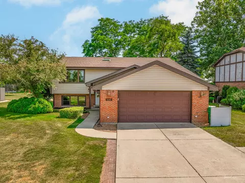 13301 Maverick Trl, Homer Glen, IL 60491
