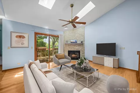Living - 893 Millcreek Cir, Elgin, IL 60123 photo 1 of 9