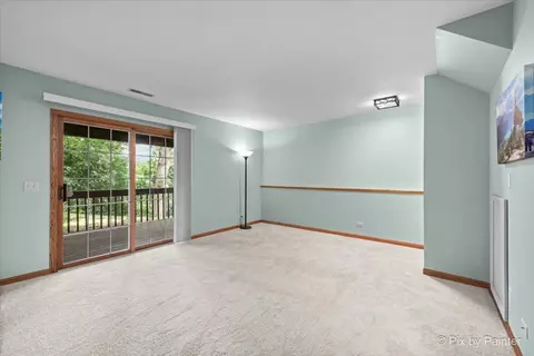 Living - 893 Millcreek Cir, Elgin, IL 60123 photo 8 of 9