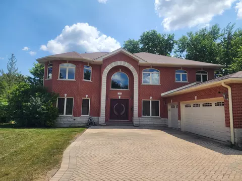505 Huber Ln, Glenview, IL 60025
