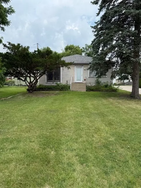 25030 W Lake Shore Dr, Ingleside, IL 60041