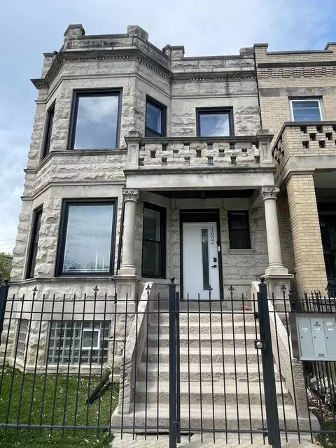 1652 S Ridgeway Ave, Chicago, IL 60623