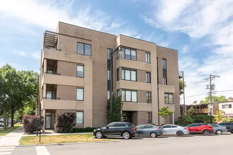 2409 W Catalpa Ave #307, Chicago, IL 60625