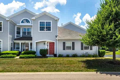 395 Cascade Ln #0, Oswego, IL 60543