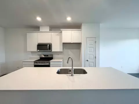 2114 Bodega Dr, Oswego, IL 60543 photo 10