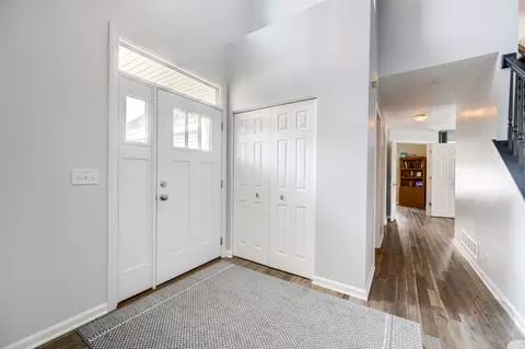 24333 W Walnut Cir, Plainfield, IL 60585 photo 2