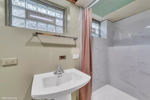 445 Kinkaid Ct, Des Plaines, IL 60016 photo 27