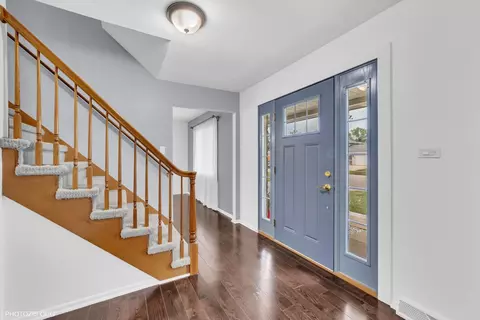 445 Kinkaid Ct, Des Plaines, IL 60016 photo 15