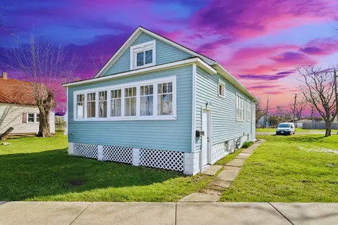 15211 Vincennes Rd, Phoenix, IL 60426 photo 1