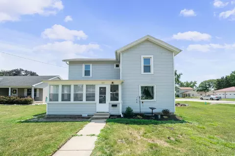 122 W Fayette St, Sandwich, IL 60548