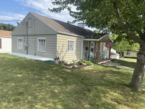 1805 Rock St, Peru, IL 61354 photo 9