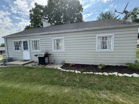 1805 Rock St, Peru, IL 61354 photo 7