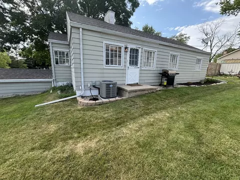 1805 Rock St, Peru, IL 61354 photo 6