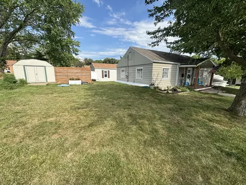 1805 Rock St, Peru, IL 61354 photo 8