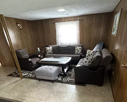 Living - 9362 Clancy Dr, Des Plaines, IL 60016 photo 4 of 4