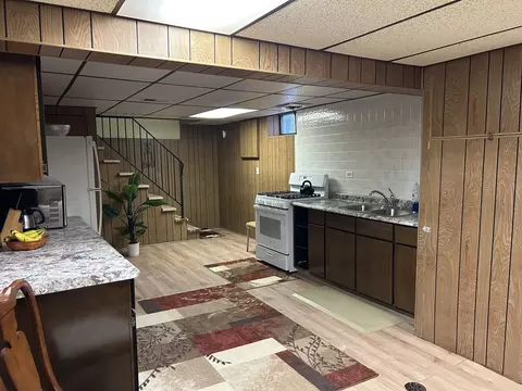 Kitchen - 9362 Clancy Dr, Des Plaines, IL 60016 photo 6 of 7