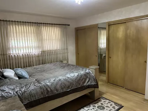 Bedroom - 9362 Clancy Dr, Des Plaines, IL 60016 photo 2 of 5