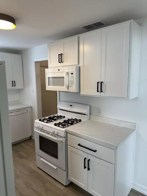 Kitchen - 925 E Sangamon Ave, Rantoul, IL 61866 photo 2 of 2