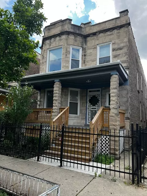 730 N Spaulding Ave, Chicago, IL 60624