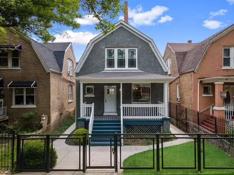 835 N Keystone Ave, Chicago, IL 60651