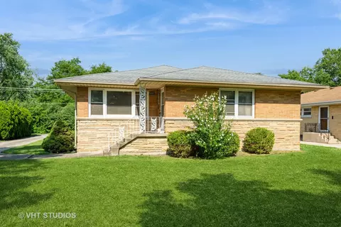 1250 Forest Rd, La Grange Park, IL 60526