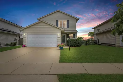 601 Erin Dr, Champaign, IL 61822