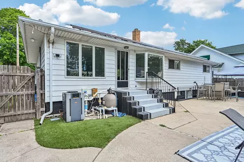412 E South St, Peotone, IL 60468 photo 40