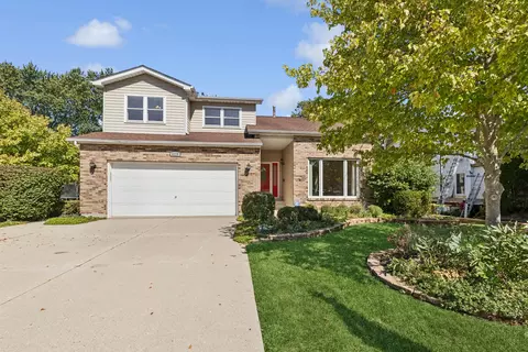 4176 Blackstone Ave, Gurnee, IL 60031
