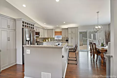 Kitchen - 809 W Sheridan Rd, Mchenry, IL 60051 photo 1 of 5