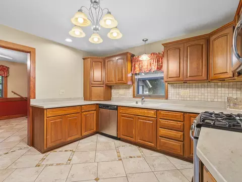 512 S Elida St, Winnebago, IL 61088 photo 16