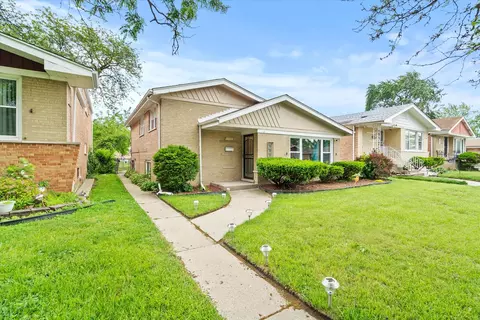 14427 Kenwood Ave, Dolton, IL 60419