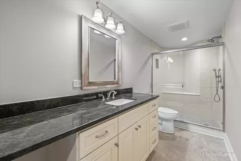 Bath - Undisclosed, Mchenry, IL 60051 photo 5 of 6