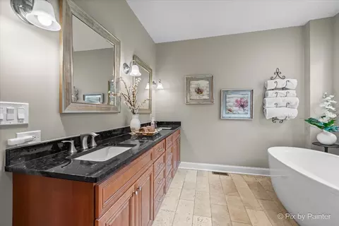 Bath - Undisclosed, Mchenry, IL 60051 photo 2 of 6